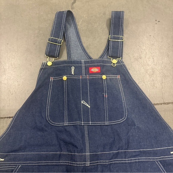 Dickies Denim Overalls Men's Size 44x32 dark wash adjustable new - Picture 2 of 9